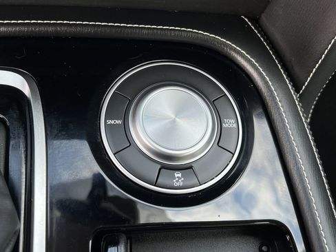 Used 2023 INFINITI QX80 Premium Select w/ All-Season Package image 20