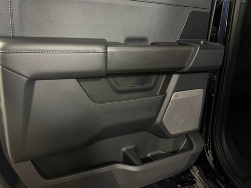 Used 2025 Ford F150 Lariat AWD/4WD image 30