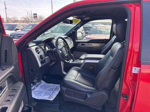Used 2014 Ford F150 FX4 w/ Equipment Group 402A Luxury AWD/4WD image 9