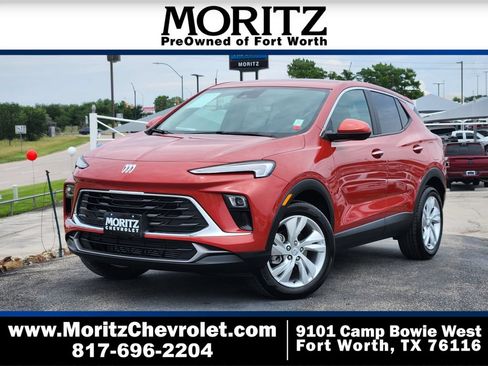 Certified 2024 Buick Encore GX Preferred FWD image 1