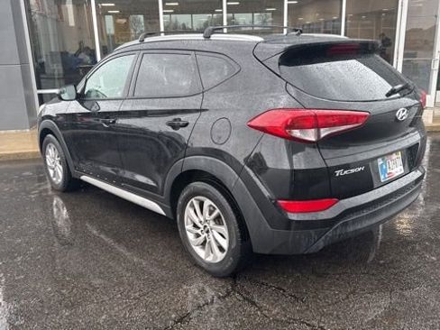Used 2017 Hyundai Tucson SE image 3