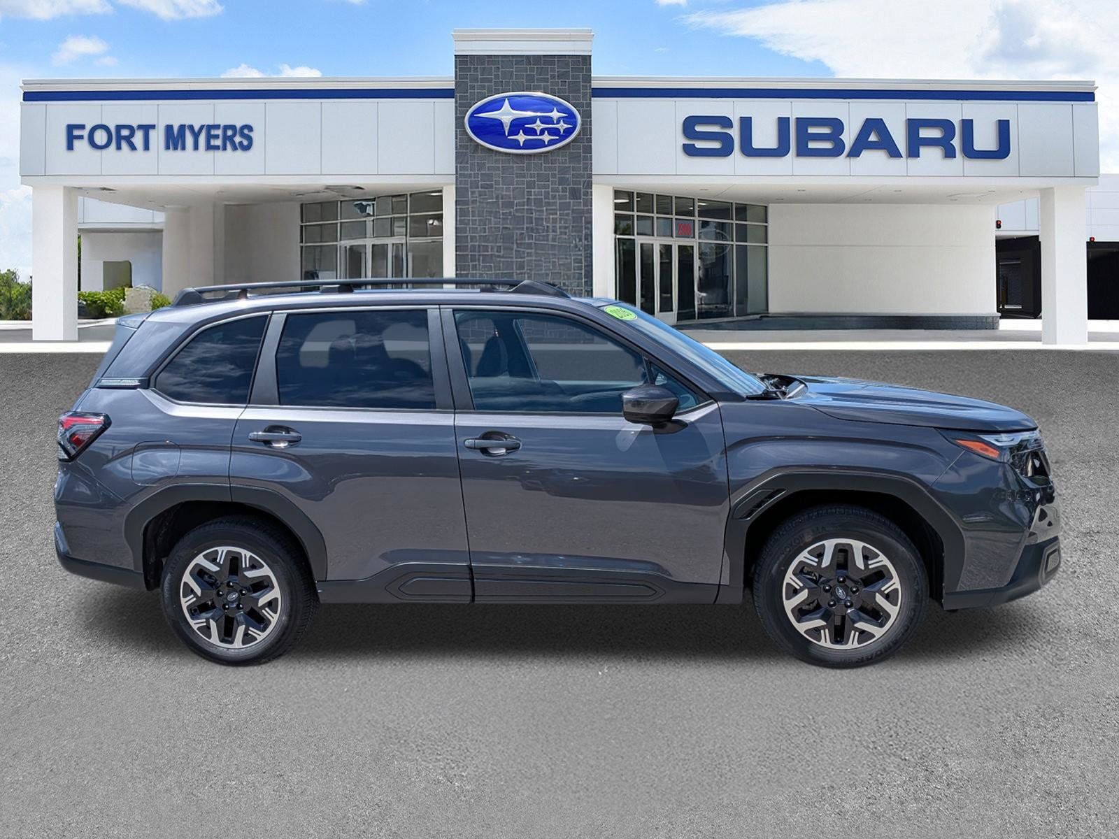 Used 2026 Subaru Forester Premium AWD/4WD image 3