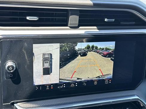 Used 2025 GMC Sierra 1500 Denali AWD/4WD image 24