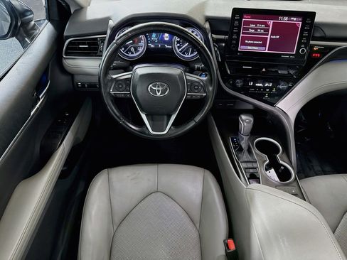 Used 2024 Toyota Camry XLE FWD image 17