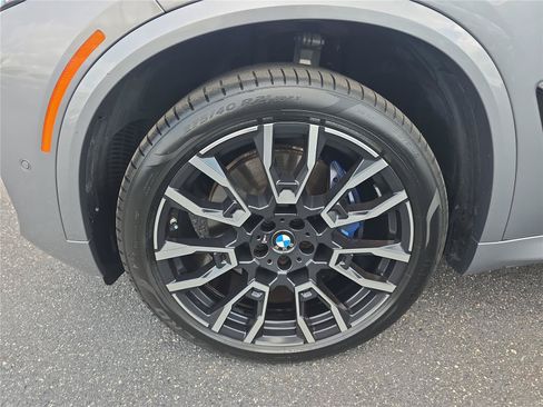 Certified 2024 BMW X5 sDrive40i w/ M Sport Package RWD image 7
