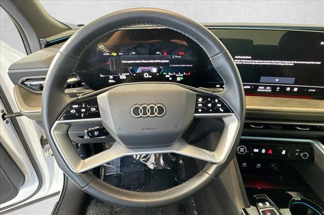 Used 2025 Audi Q5 Premium w/ Convenience Package AWD/4WD image 10
