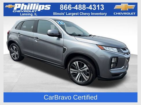 Used 2025 Mitsubishi Outlander Sport SE AWD/4WD image 1