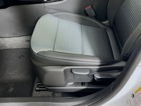 New 2026 Chevrolet Trax LT w/ Driver Confidence Package image 18