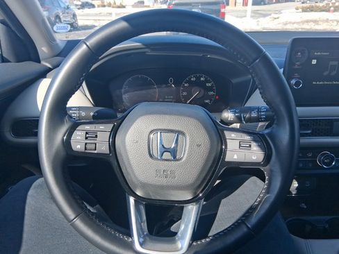 Used 2026 Honda HR-V EX-L image 11
