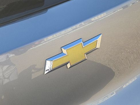 Used 2024 Chevrolet TrailBlazer LS FWD image 12