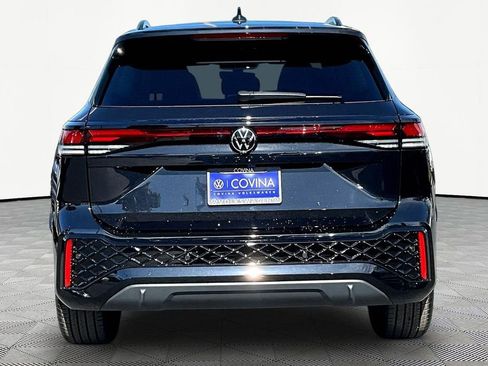 New 2026 Volkswagen Tiguan SE R-Line image 5