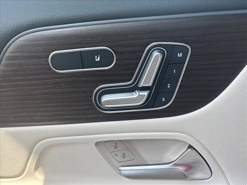 Certified 2026 Mercedes-Benz GLA 250 4MATIC image 18