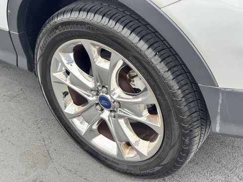 Used 2016 Ford Escape SE w/ SE Leather Comfort Package AWD/4WD image 19