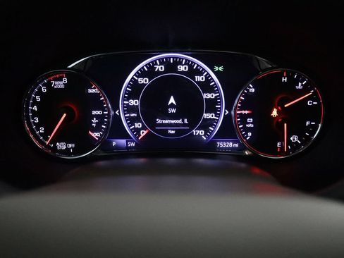 Used 2020 GMC Acadia SLT w/ Driver Alert Package II AWD/4WD image 3