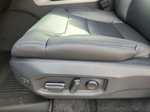 New 2026 Toyota Tundra Platinum w/ TRD Off-Road Package image 8