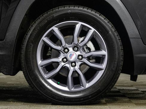 Certified 2023 GMC Terrain SLT image 41