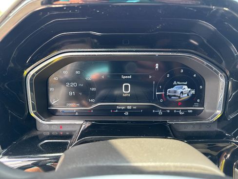 Used 2023 GMC Sierra 1500 Elevation w/ Preferred Package image 49