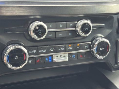 Used 2024 Ford F250 Lariat w/ Lariat Ultimate Package AWD/4WD image 22