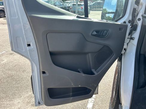 Used 2023 Ford Transit 250 Medium Roof RWD image 10