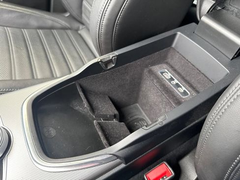 Used 2023 Alfa Romeo Stelvio Veloce AWD/4WD image 46