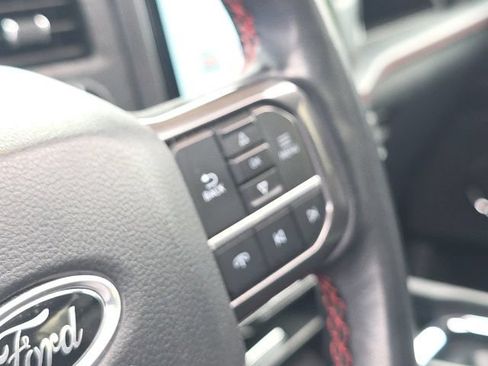 Used 2023 Ford Expedition Limited AWD/4WD image 19