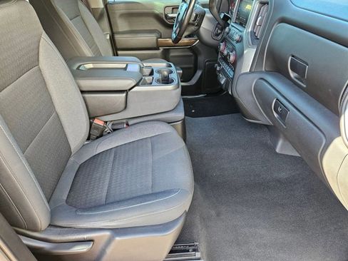 Used 2021 Chevrolet Silverado 1500 RST w/ Z71 Off-Road Package image 26