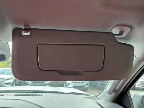 Used 2023 GMC Sierra 1500 Elevation image 26