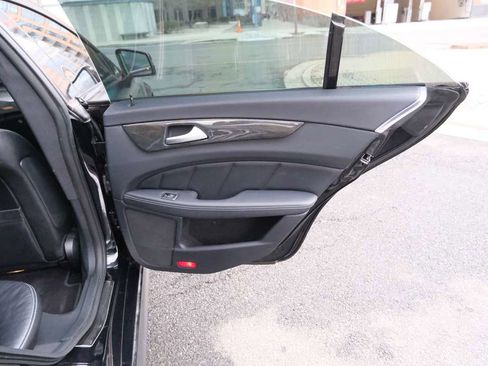 Used 2018 Mercedes-Benz CLS 550 4MATIC image 26