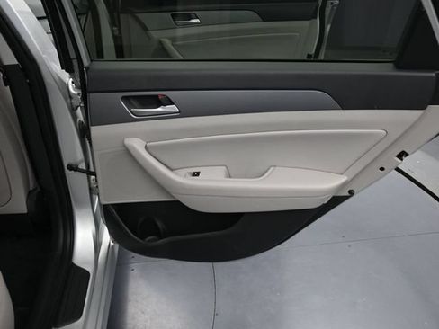 Used 2018 Hyundai Sonata SEL FWD image 30