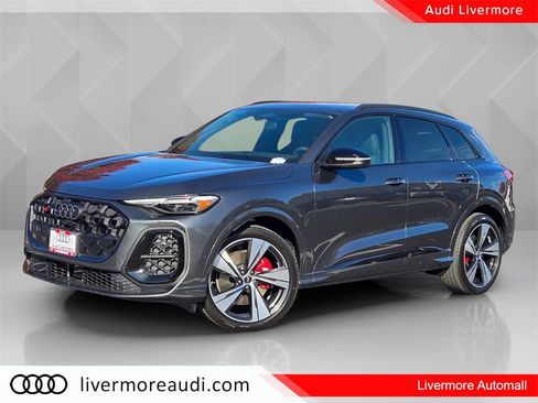 New 2025 Audi SQ5 Premium Plus image 1