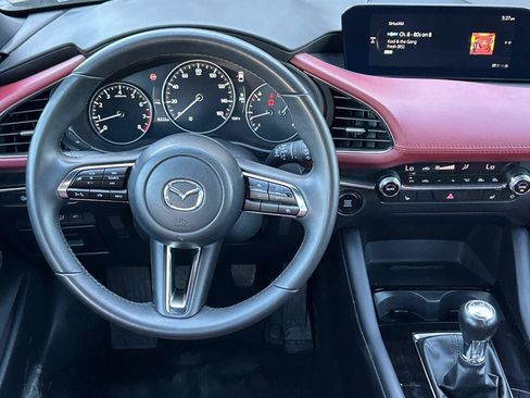 Certified 2025 MAZDA MAZDA3 2.5 S Hatchback w/ Premium Pkg FWD image 14