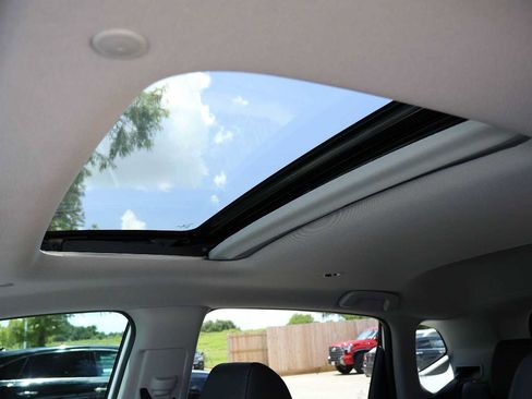 Certified 2026 Acura ADX FWD image 29