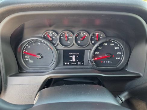 Used 2024 Chevrolet Silverado 1500 Custom w/ Turbomax Blackout Package RWD image 30