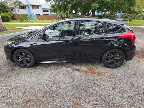 Used 2013 Ford Focus ST image 8
