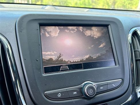 Certified 2022 Chevrolet Equinox RS image 21