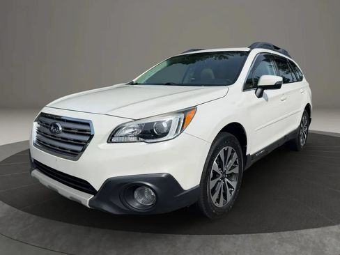 Used 2015 Subaru Outback 3.6R Limited AWD/4WD image 1