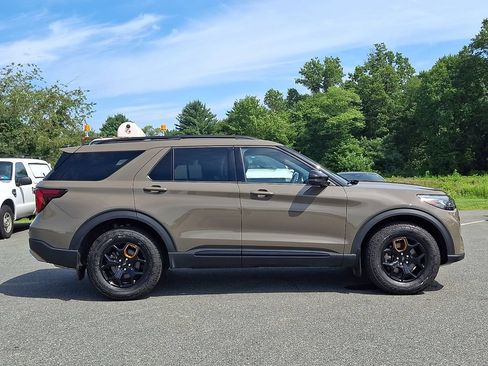 Used 2026 Ford Explorer Tremor w/ Tremor Ultimate Package AWD/4WD image 7
