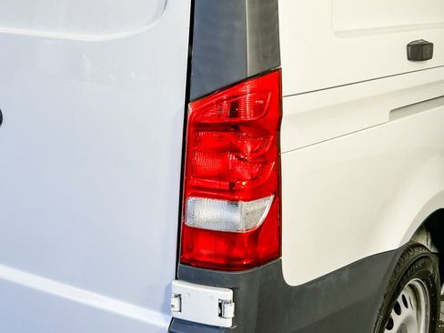 Used 2020 Mercedes-Benz Metris w/ Driver Efficiency Package image 9