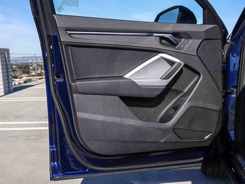 Used 2025 Audi Q3 2.0T Premium w/ Convenience Package image 30