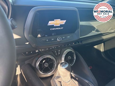 Used 2021 Chevrolet Camaro ZL1 RWD image 6