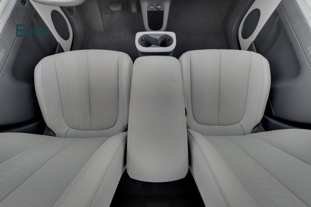 Used 2024 Hyundai Ioniq 5 Limited RWD image 27