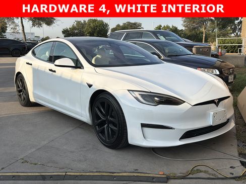 Used 2023 Tesla Model S AWD/4WD image 1