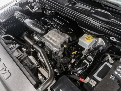 Certified 2023 RAM 1500 Laramie AWD/4WD image 5