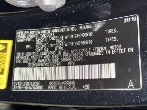 Used 2019 Toyota Highlander XLE image 28