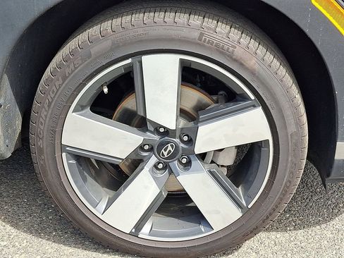 Used 2024 Hyundai Santa Fe Limited AWD/4WD image 9