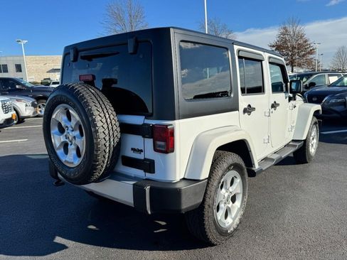 Used 2015 Jeep Wrangler Unlimited Sahara w/ Connectivity Group image 3