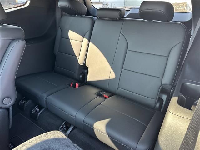 New 2027 Buick Enclave Sport Touring w/ Power Package FWD image 24