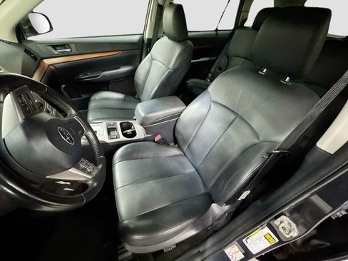 Used 2013 Subaru Outback 2.5i Limited image 19