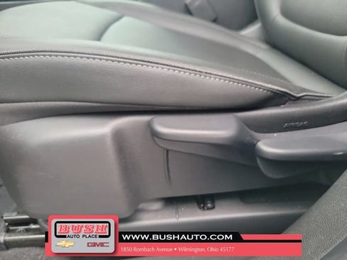 Used 2024 Buick Encore GX Sport Touring AWD/4WD image 18
