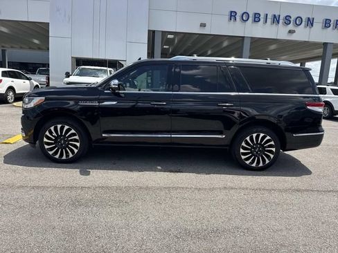 Certified 2023 Lincoln Navigator L Black Label AWD/4WD image 8